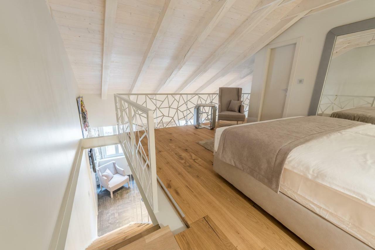Alma Lofts Apartman Zára Kültér fotó